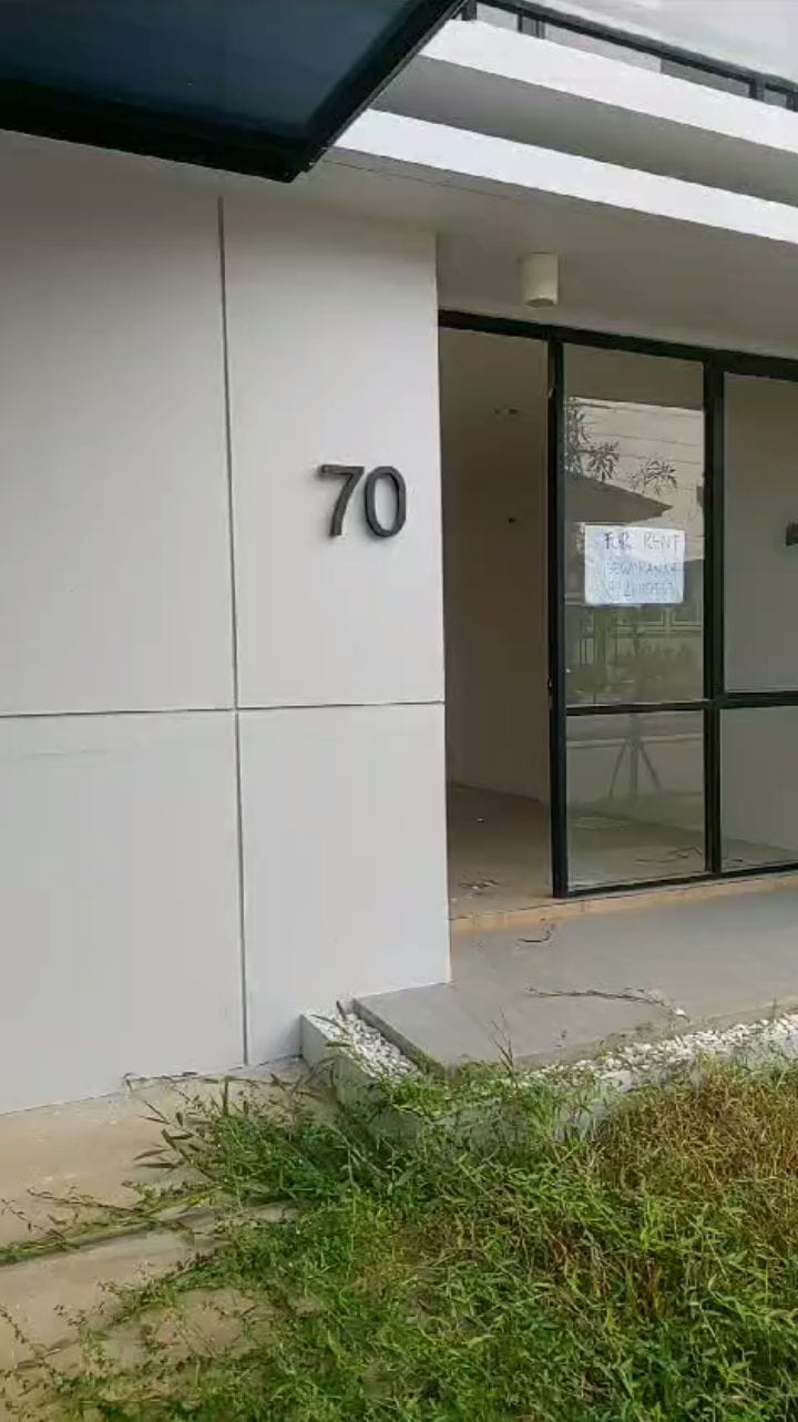 Rumah Disewakan Semi Furnished di Cluster Uptown